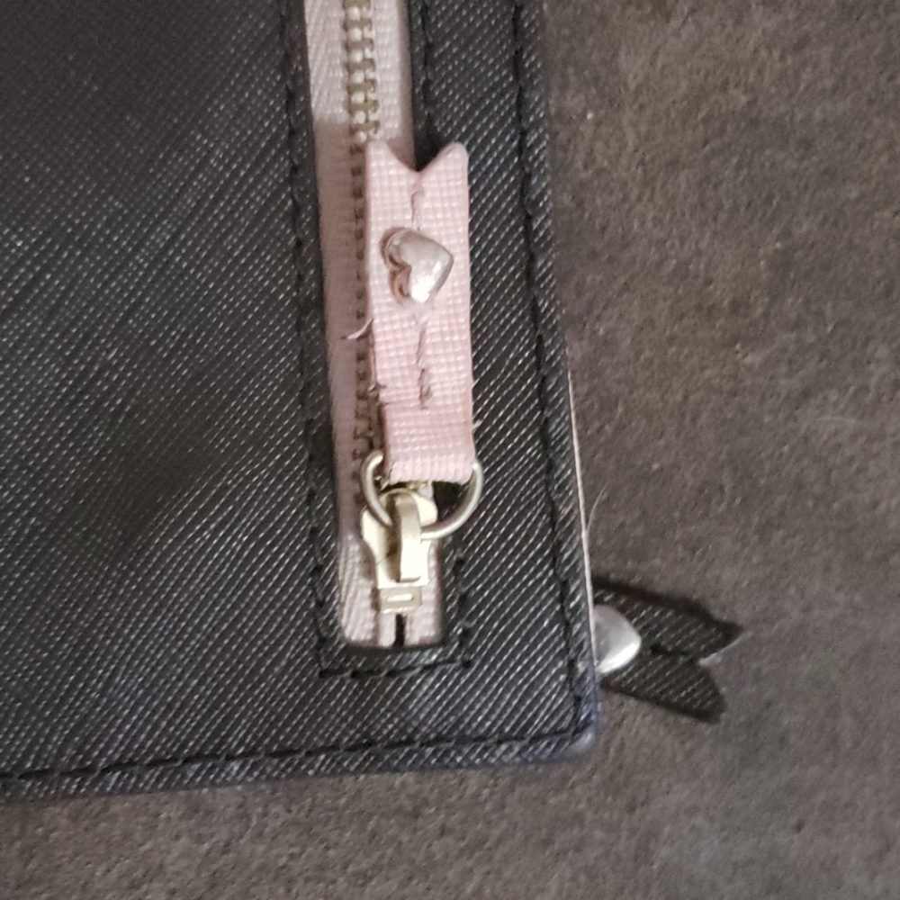 Juicy Couture clutch/ wallet - Picture 4 of 5